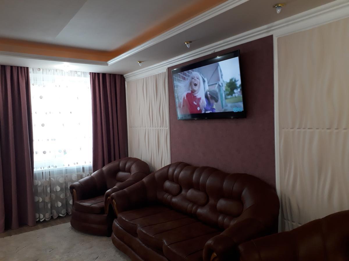 Apartment In A New House Kremenciuk Exterior foto